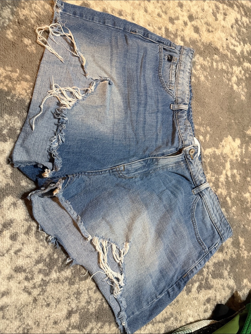 KanCan Size 3XL Denim Shorts Distressed